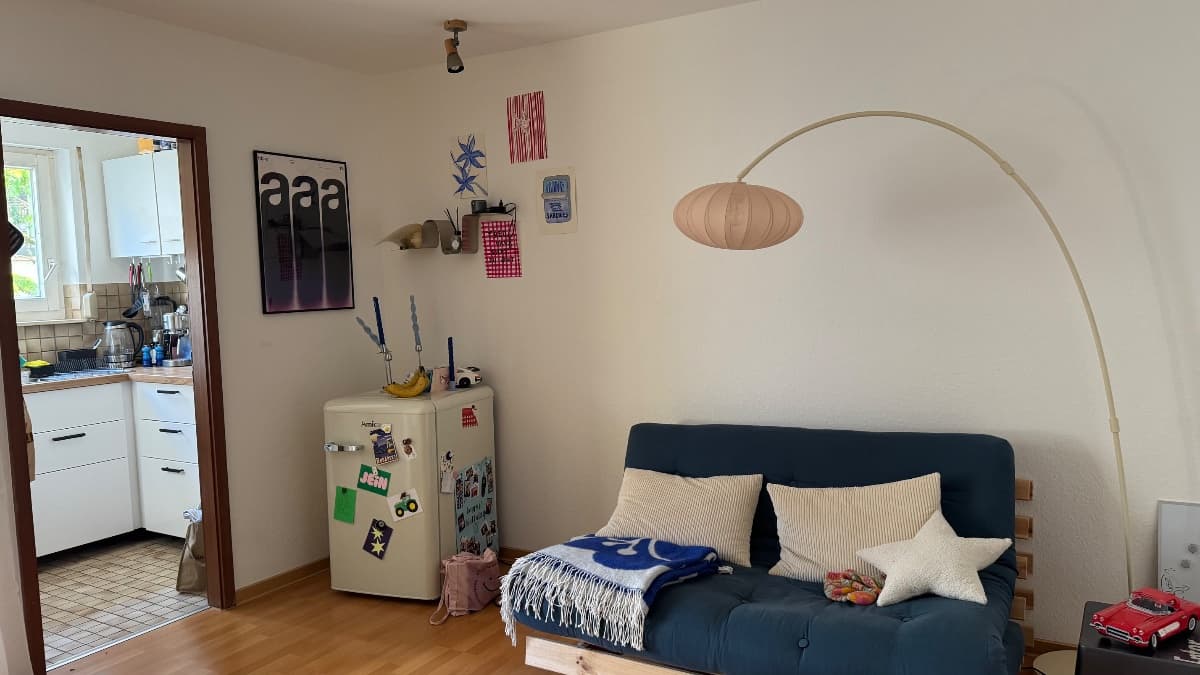 2 Zimmer mit Balkon